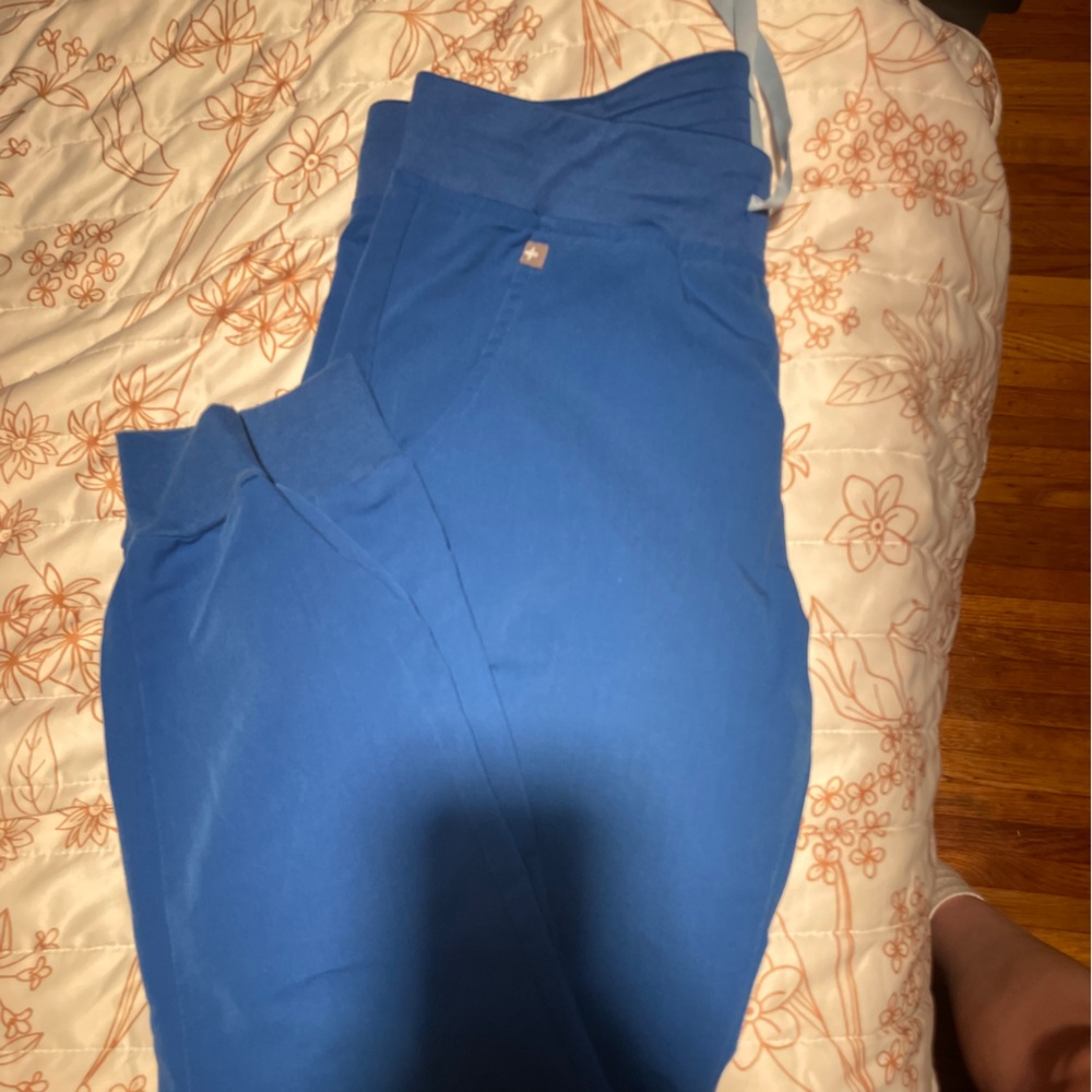 3 Pair of Jogger Figs